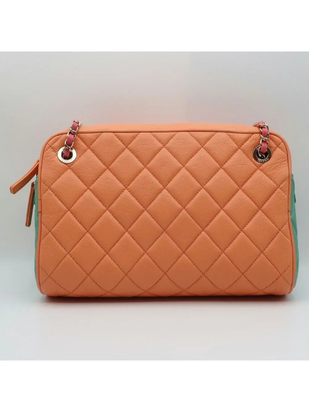 Chanel Shoulder Bag Multicolor Gold Leather CC Logo